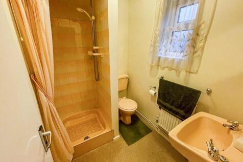 tlc_7728f075-78b2-4045-81bc-f7f3f991f8cd_0c72ee7.j