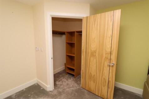 Walk In Wardrobe