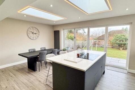 Kitchen/Breakfast/Family Room