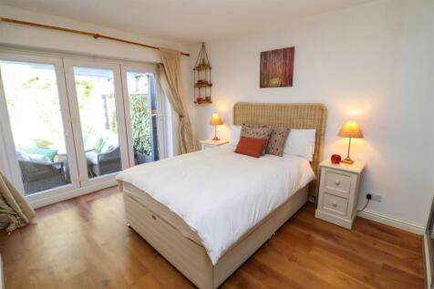 Bedroom (Ground Floor)