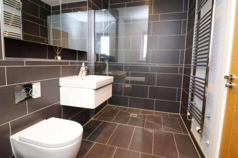 En Suite (1st Floor)