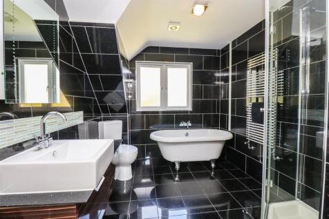En Suite Bathroom