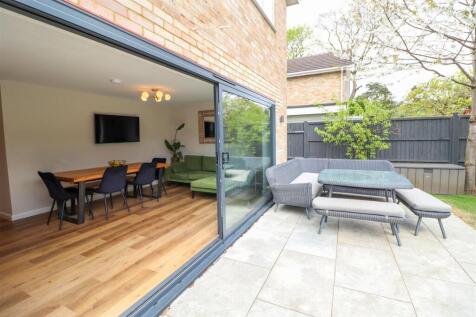 Garden/Family Room