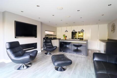 Kitchen/Family Room