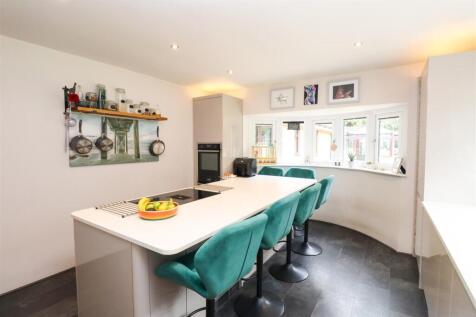 Re-Fitted Kitchen