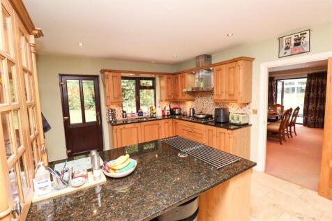 Second Kitchen