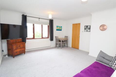 Lounge/Dining  Room