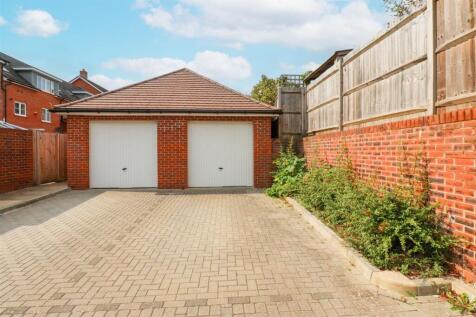 Garage &amp; Driveway