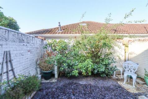 Courtyard Garden