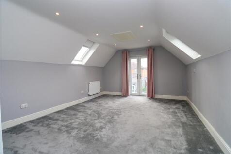 Bedroom 1 (FF)