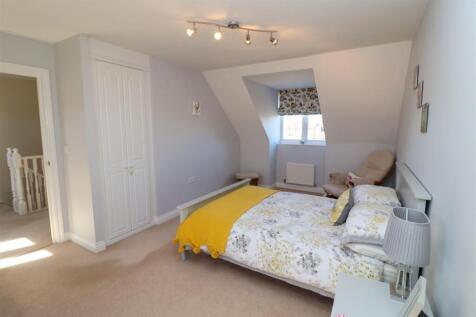 Bedroom 4 (Second Floor)