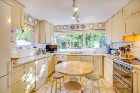 5 Niplands Cottages, HP10 0JQ (LOW RES)-10