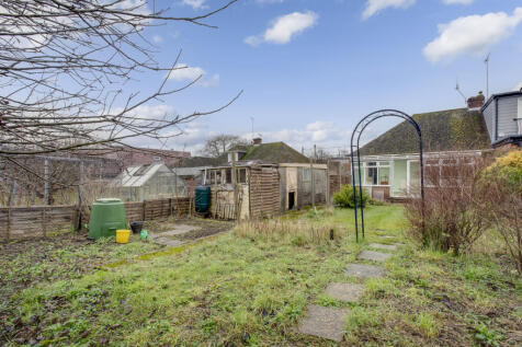 8 New Road,  SL8 5BH-11