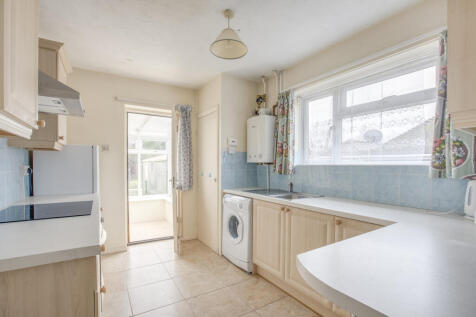 8 New Road,  SL8 5BH-5