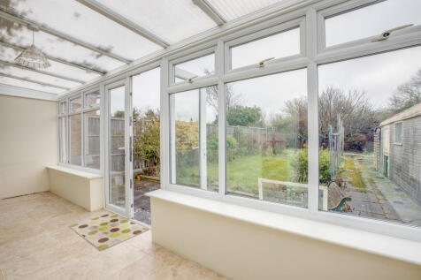 8 New Road,  SL8 5BH-7