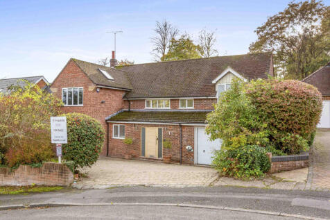 11 Spinfield Park, SL7 2DD (LOW RES)-4