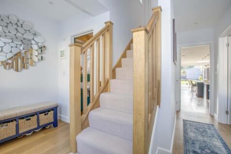 21 Trinity Avenue, SL7 3AL (LOW RES)-14
