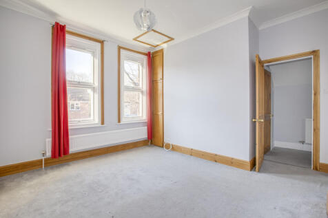 52 Grenfell Road, SL6 1HG-3