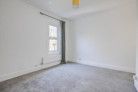 52 Grenfell Road, SL6 1HG-4