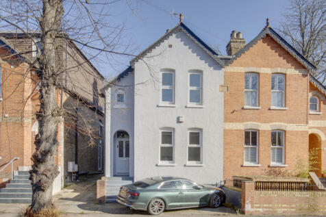 52 Grenfell Road, SL6 1HG-13