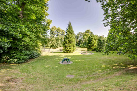 52 Grenfell Road, SL6 1HG (LOW RES)-6