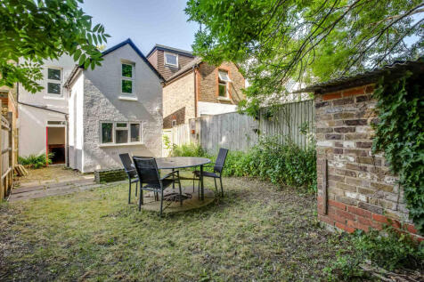52 Grenfell Road, SL6 1HG (LOW RES)-2