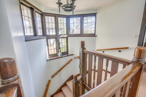 Old Barns Cottage, Finch Lane, HP9 2TL  (LOW RES)-
