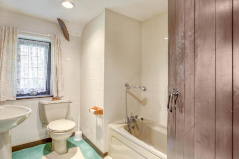 Old Barns Cottage, Finch Lane, HP9 2TL  (LOW RES)-