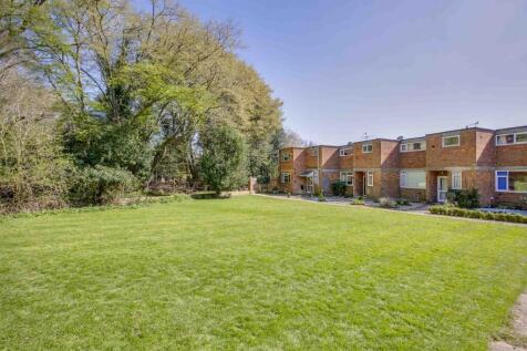 7 Eastern Drive, SL8 5HQ (LOW RES)-15