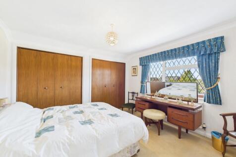 Bedroom FF