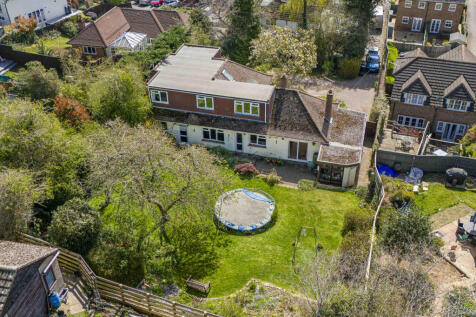 48 Marlow Bottom SL7 3NB (LOW RES)-31