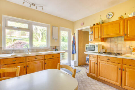 48 Marlow Bottom SL7 3NB (LOW RES)-13