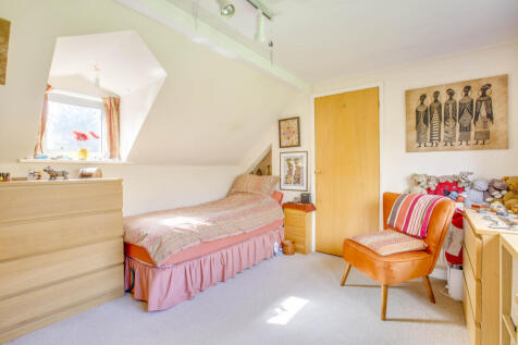 48 Marlow Bottom SL7 3NB (LOW RES)-2