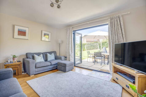9 Barnhill Close, SL7 3HA (LOW RES)-6
