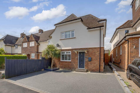 19 Trinity Avenue, SL7 3AL (LOW RES)-22