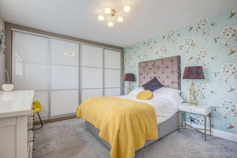 19 Trinity Avenue, SL7 3AL (LOW RES)-6