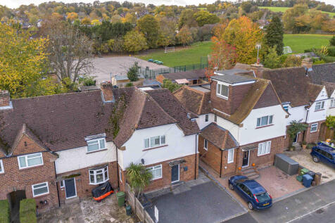 19 Trinity Ave, SL7 3AL Drone (LOW RES)-3