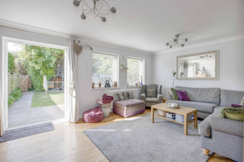 6 Gilbey Walk, HP10 0QL (LOW RES)-12