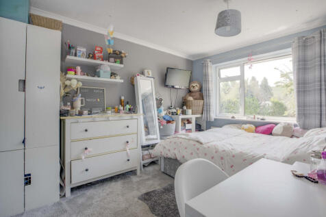 6 Gilbey Walk, HP10 0QL (LOW RES)-5