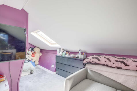 6 Gilbey Walk, HP10 0QL (LOW RES)-1