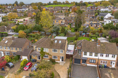 81 Seymour Park Road, SL7 3ES Drone (LOW RES)-3