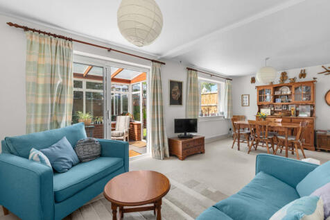 10 Old Kiln Road, HP10 9NR-14.JPG