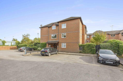 4 Alfred Davis Court, SL7 3EA (LOW RES)-1