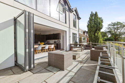 Hill View House, 2a Hillside Road, SL7 3JY (LOW RE