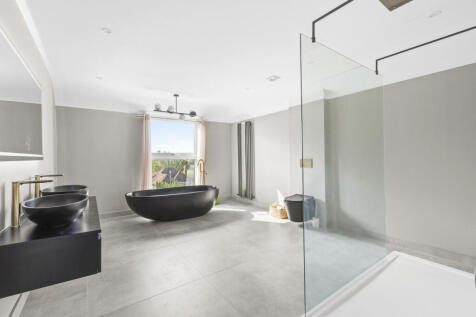 Hill View House, 2a Hillside Road, SL7 3JY (LOW RE