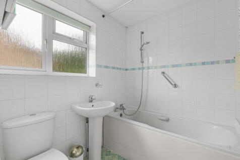 67 Wattleton Road, HP9 1RY (LOW RES)-5