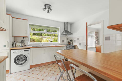 67 Wattleton Road, HP9 1RY (LOW RES)-10