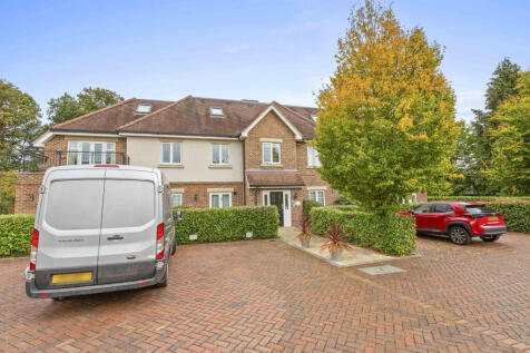 9 Bisham House, SL7 1FQ (LOW RES)-13