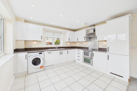 CAM02119G0-PR0478-STILL007