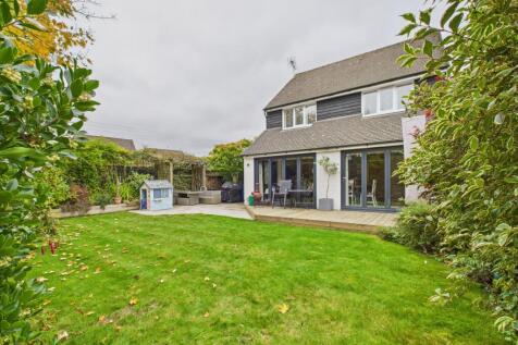 CAM02136G0-PR0478-STILL026